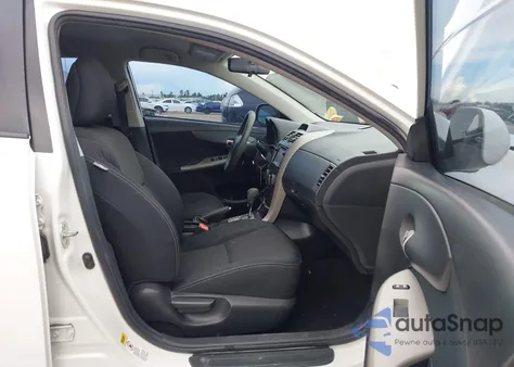 2013 Toyota Corolla S z USA, uszkodzony, nr VIN 5YFBU4EE3DP081175